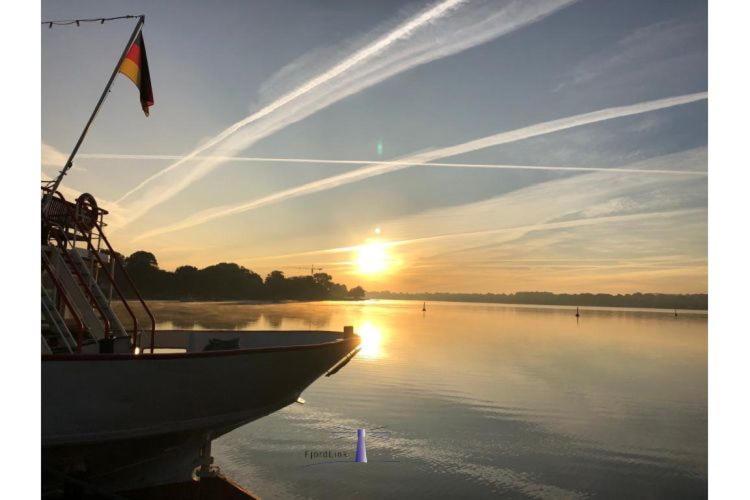 Hausboot Fjord Aries Mit Dachterrasse In Schleswig Exterior foto
